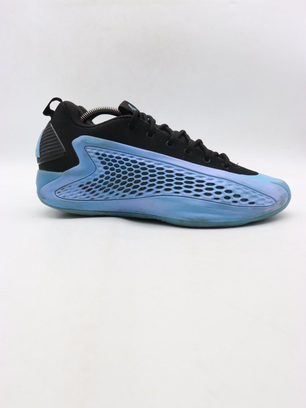 Adidas AE 1 Low Men's 9.5 Nicks Gift Anthony Edwards Basketball Blue JQ6139